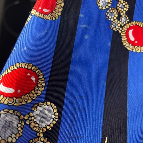 Christian Dior Jeweled Scarf. 100% Silk. Hand Rolled. Multicolor. Made in Italy. - Picture 12 of 13